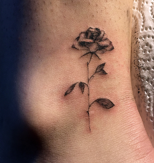 Mini-Tattoo-Rose