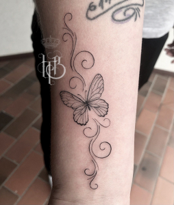 Schmetterling-fineline-Tattoo